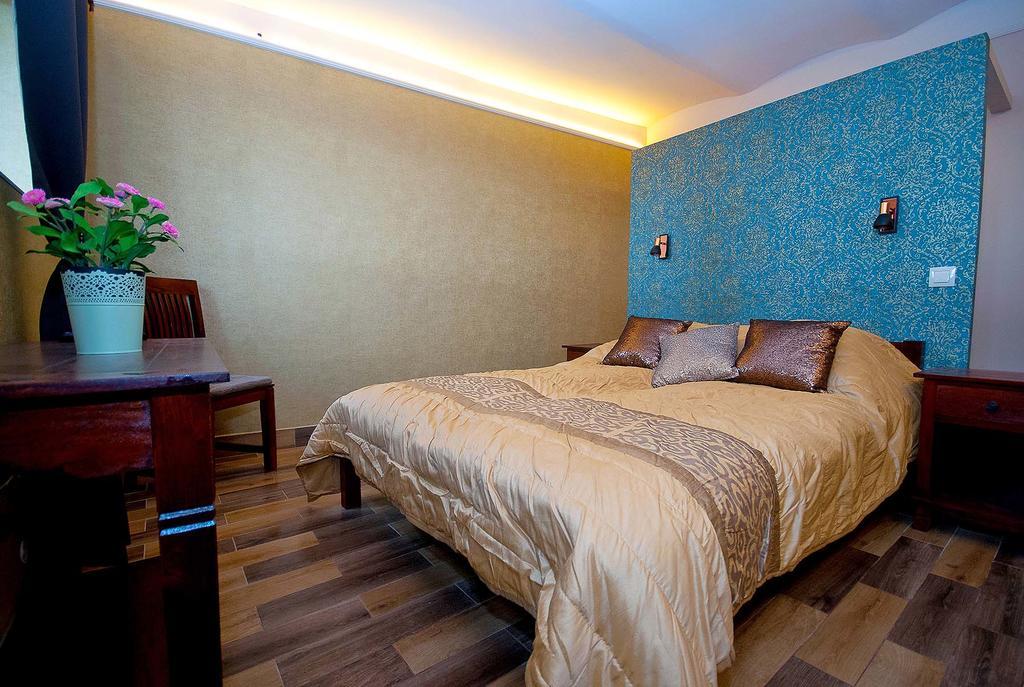 Aradi Apartman Pecs Ngoại thất bức ảnh