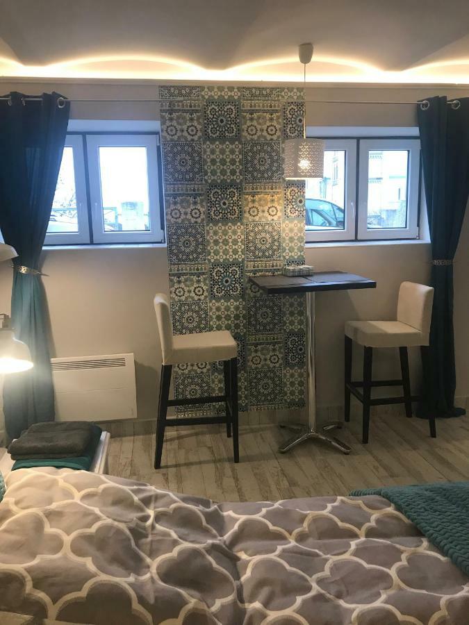 Aradi Apartman Pecs Ngoại thất bức ảnh